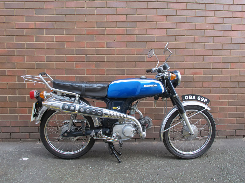 - Iconic 1970's moped 49cc

- 4 stroke engine

- Great affordable classic bike - Image 2 of 9