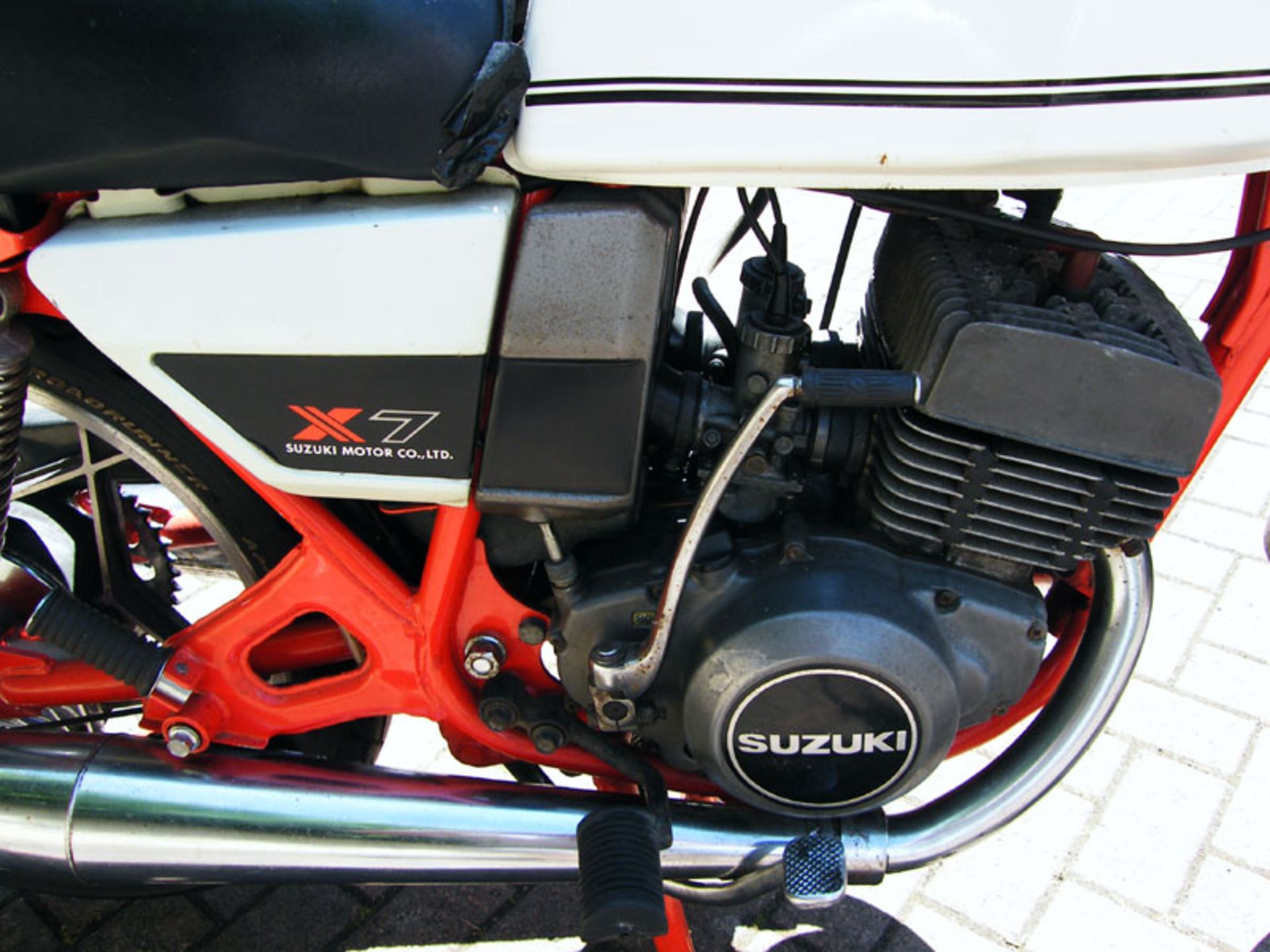 - Iconic 70's 250cc 2-Stroke

- Original early model

- UK registered - Image 3 of 6