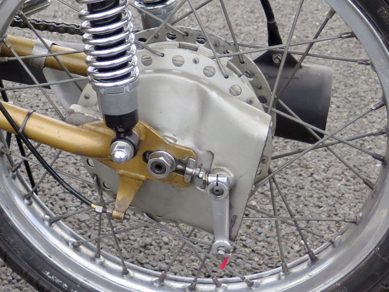 PLEASE NOTE: The engine fitted to this lot is a Bi-Albero unit.
 
- Original Desmodromic bike - Image 6 of 7