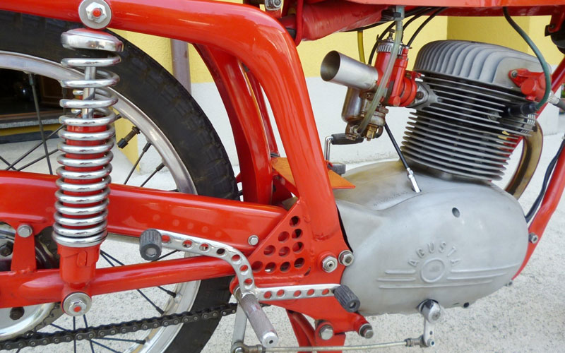 - Part of a private collection

- Very original bike

- Described by vendor as "good" all round - Image 3 of 4
