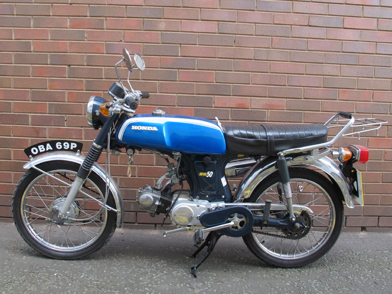 - Iconic 1970's moped 49cc

- 4 stroke engine

- Great affordable classic bike