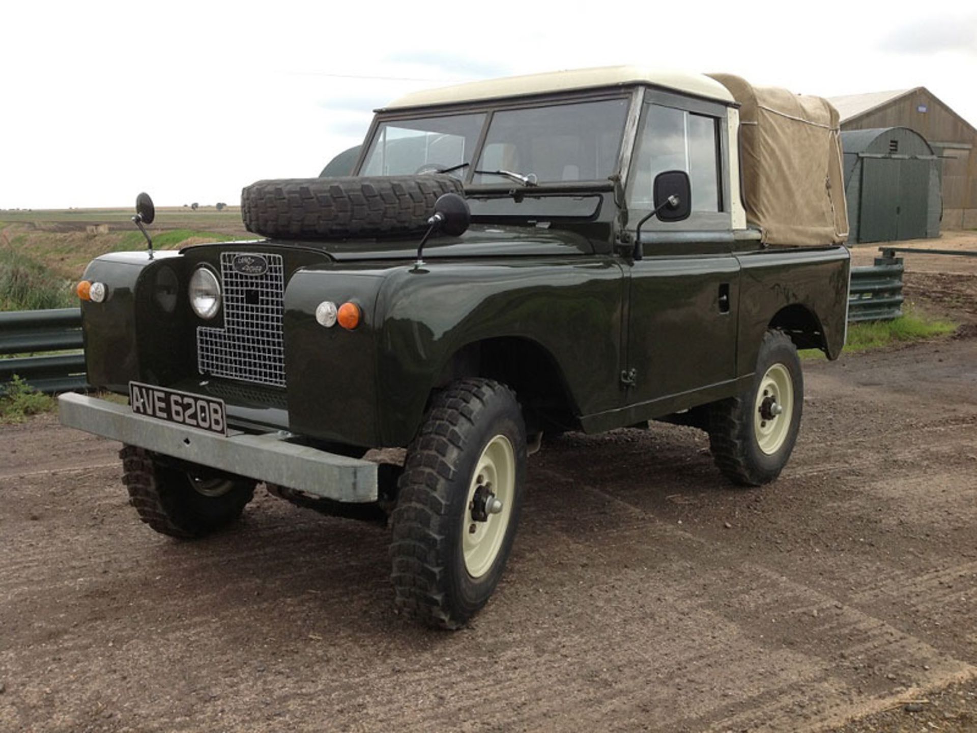 - Restored on a new chassis in 2014

- Finished in Deep Bronze Green with Limestone roof

- MoT to