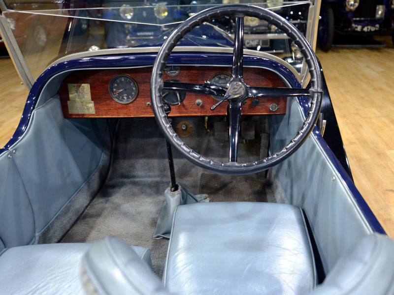 Riley's sporting 11/40 model was introduced at the Olympia show of 1919. By 1925 its detachable head - Image 3 of 6