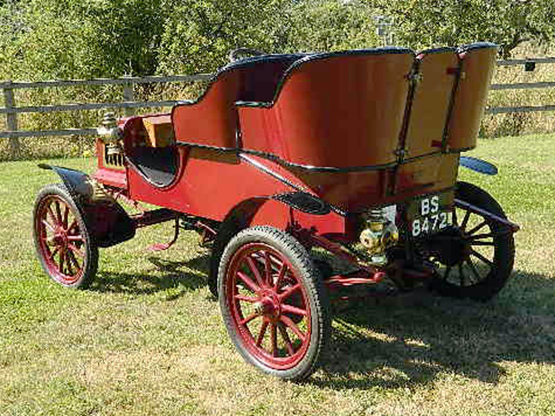 Thomas B Jeffery of Chicago was best known for his Rambler-branded bicycles up until 1897, when he - Image 3 of 5