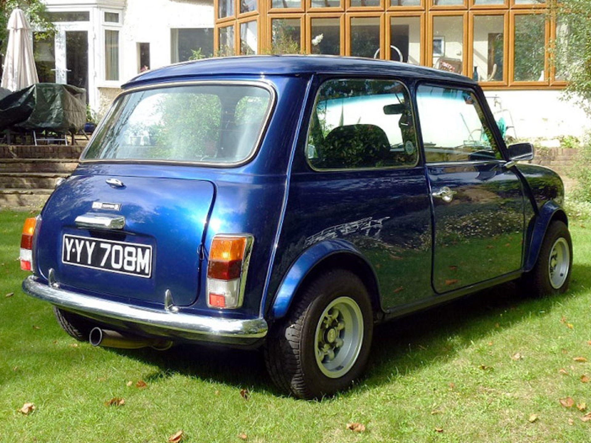 - Restored example of the Spanish-built Mini Cooper S

- 1340cc engine and 5-speed gearbox

- - Image 3 of 9