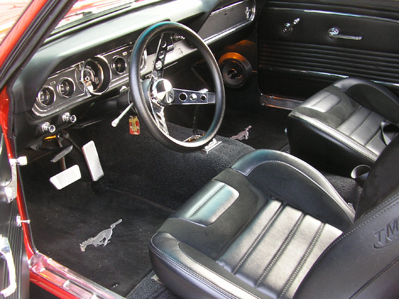 PLEASE NOTE: This bespoke Mustang had circa £39,000 spent on parts alone during its - Image 3 of 5