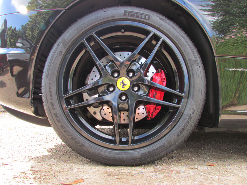 Ferrari's 430 model debuted at the Paris Salon in 2004 and, though based on the preceding 360, was a - Image 6 of 6