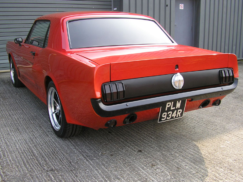 PLEASE NOTE: This bespoke Mustang had circa £39,000 spent on parts alone during its - Image 2 of 5
