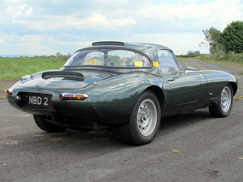 A serial Jaguar owner who had had the pleasure of piloting an ex-Ecurie Ecosse C-Type on the Mille - Image 3 of 9