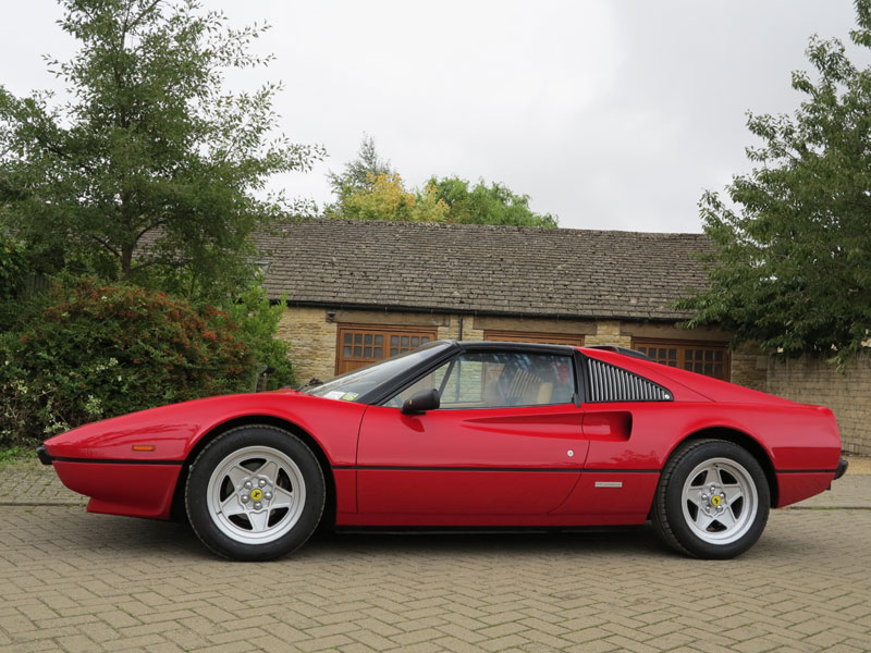 By switching to Bosch fuel injection in March 1981 Ferrari robbed its successful 308 GTB / GTS - Image 4 of 11