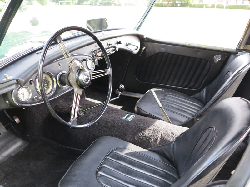 The prototype 'Big' Healey was the sensation of the 1952 London Motorshow. Once in production it - Image 4 of 8