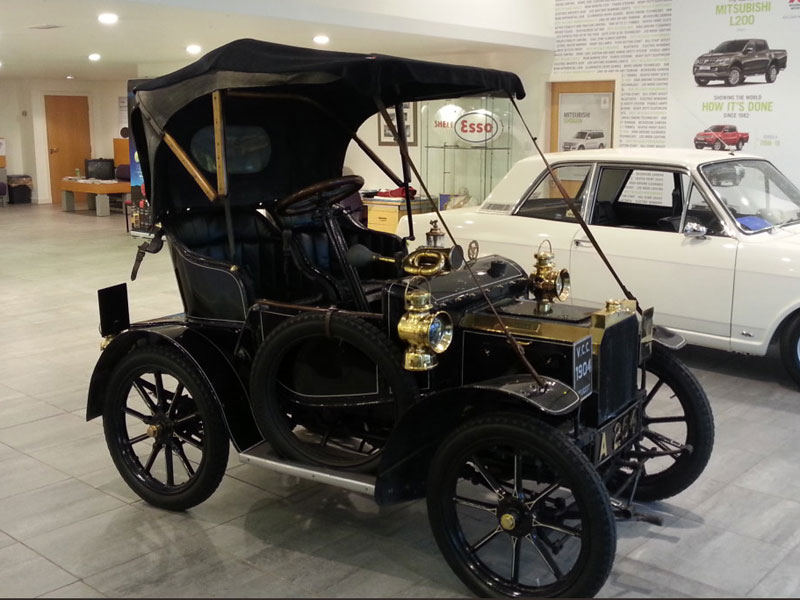 Peugeot launched the B£b£ (French for baby) Type 69 at the Paris Salon of 1904, where it reputedly - Image 2 of 3