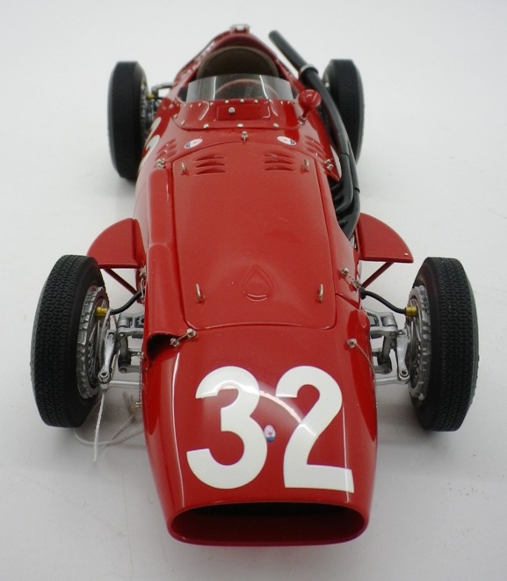 Maserati 250F by CMC Models.Estimate : £220 - £250 A 1/18 scale model of the 1957 Maserati 250F by - Image 4 of 4