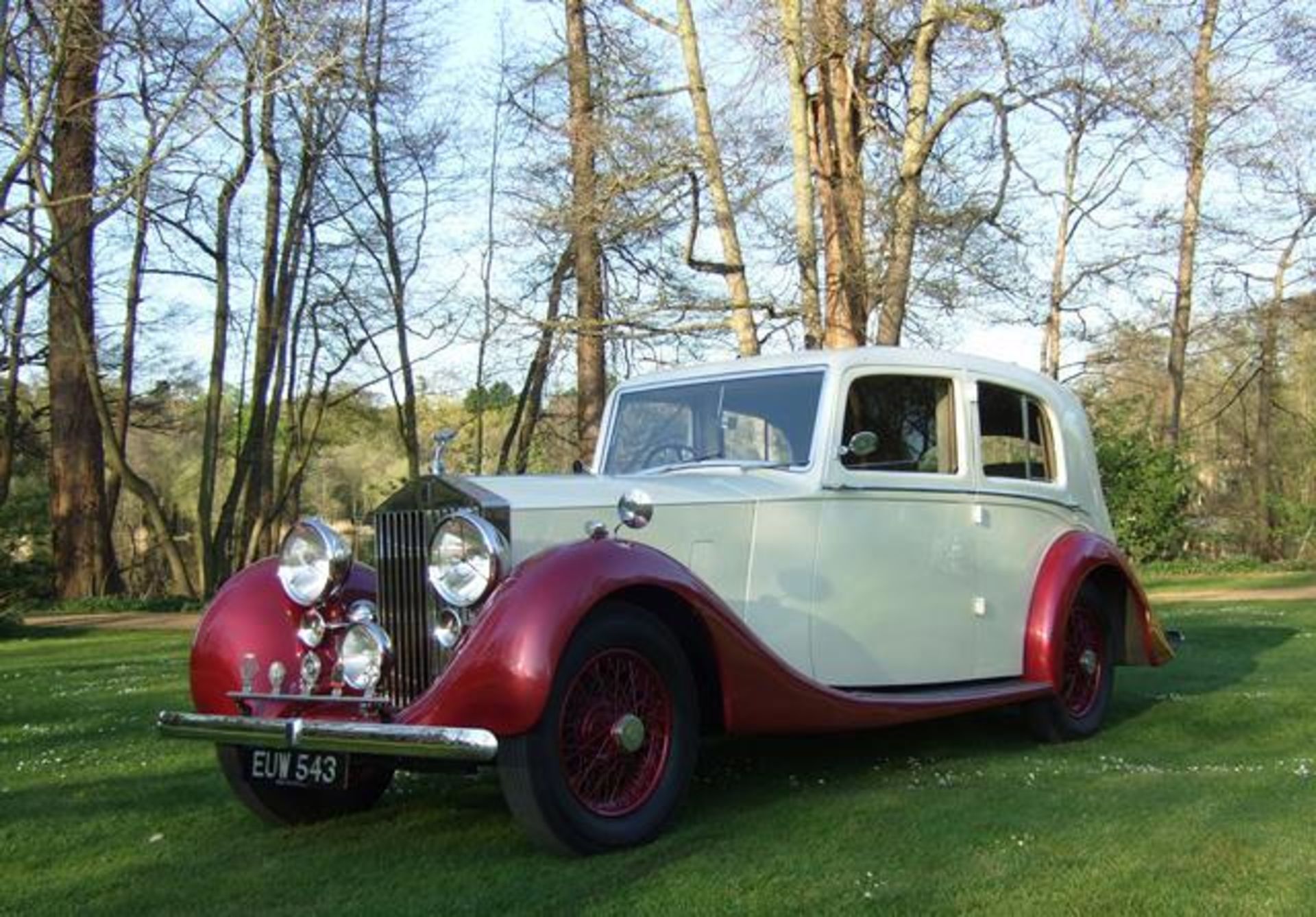 Registration : EUW543 Chassis Number : GLP42 Engine Number : B28-G Estimate : £50,000 - £60,000 In - Image 5 of 7