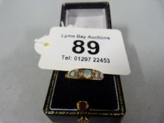 Diamond and opal 5 stone ring, set in 18ct gold