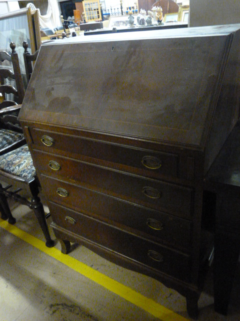 Inlaid bureau with four long drawers