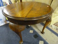 1920s oak occasional table