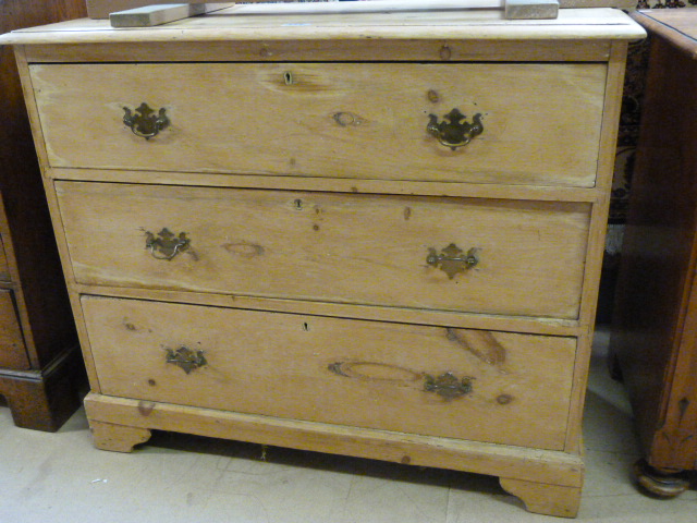 Large pine chest of drawers