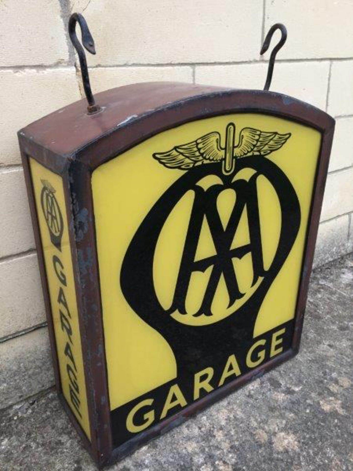 An AA garage dome topped lightbox.