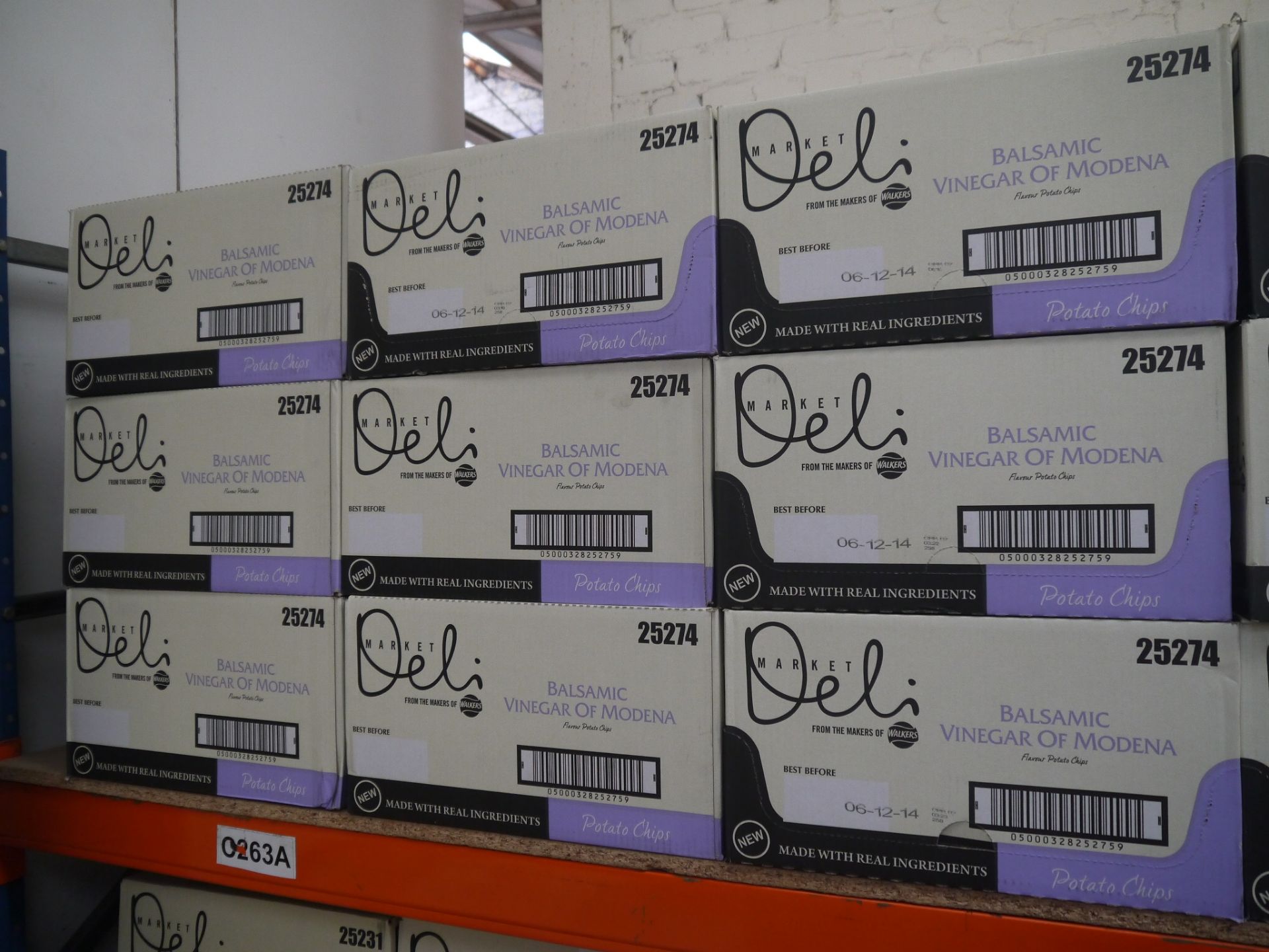9x Box of 9, 165 g Walkers Deli Balsamic Vinegar Crisps. BEST BEFORE 06/12/2014