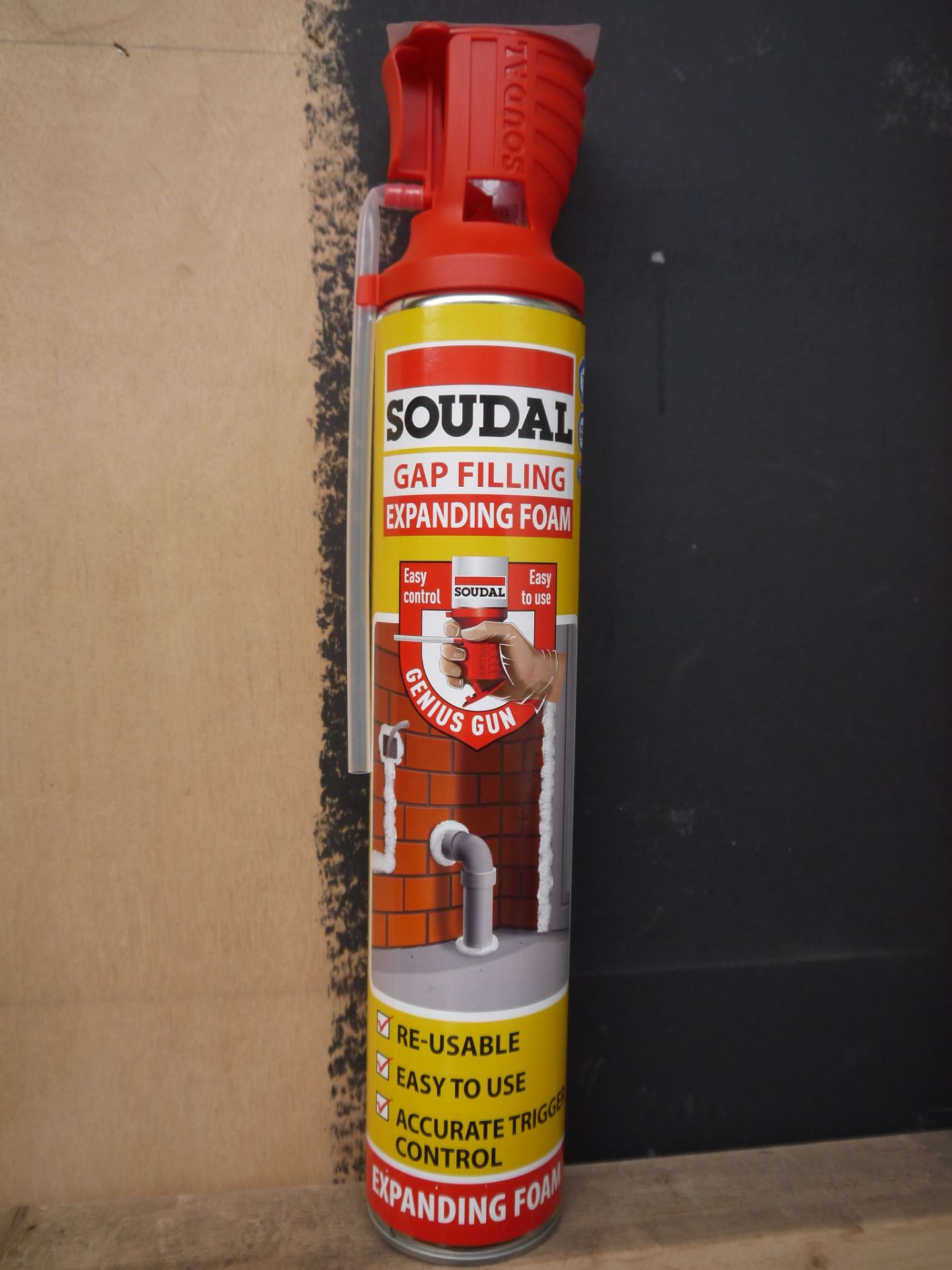 1x 750 ml of SOUDAL Gap Filling Expanding Foam. New.