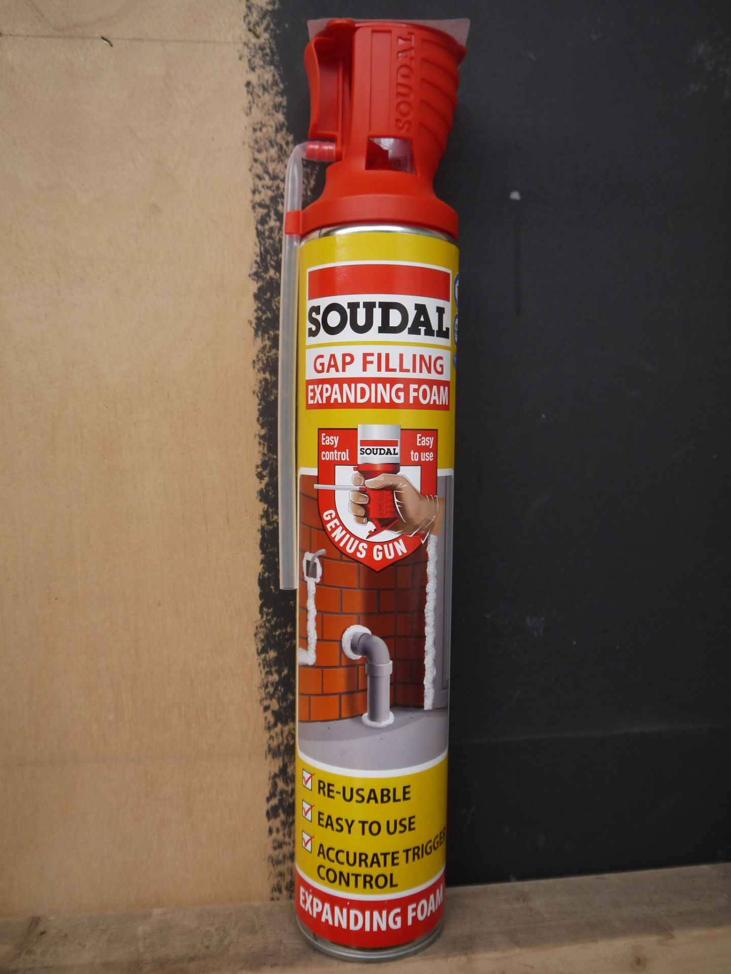 1x 750 ml of SOUDAL Gap Filling Expanding Foam. New.