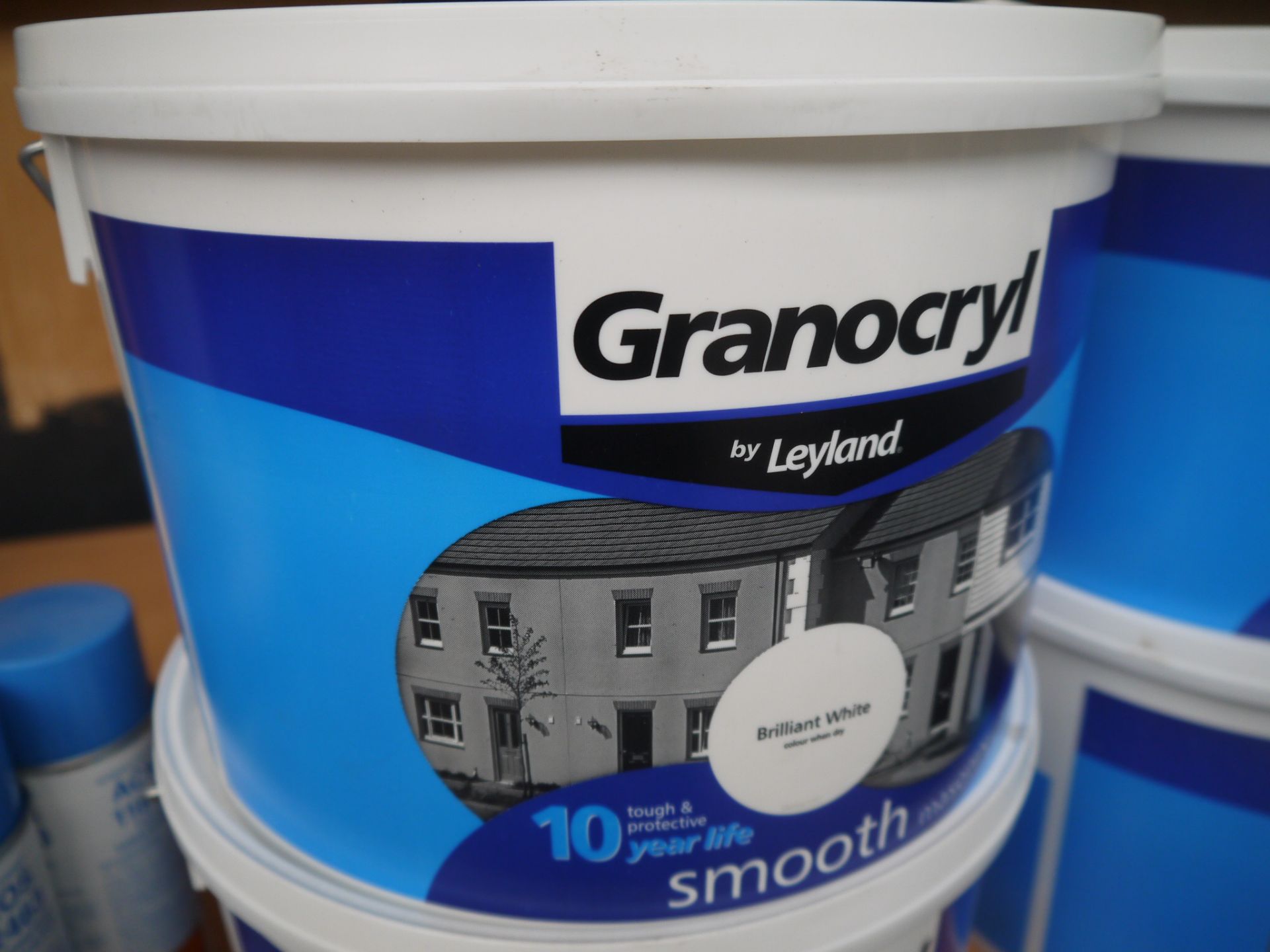 Granocryl by Leyland Brilliant White Smooth Masonry Paint, 10 litre. New