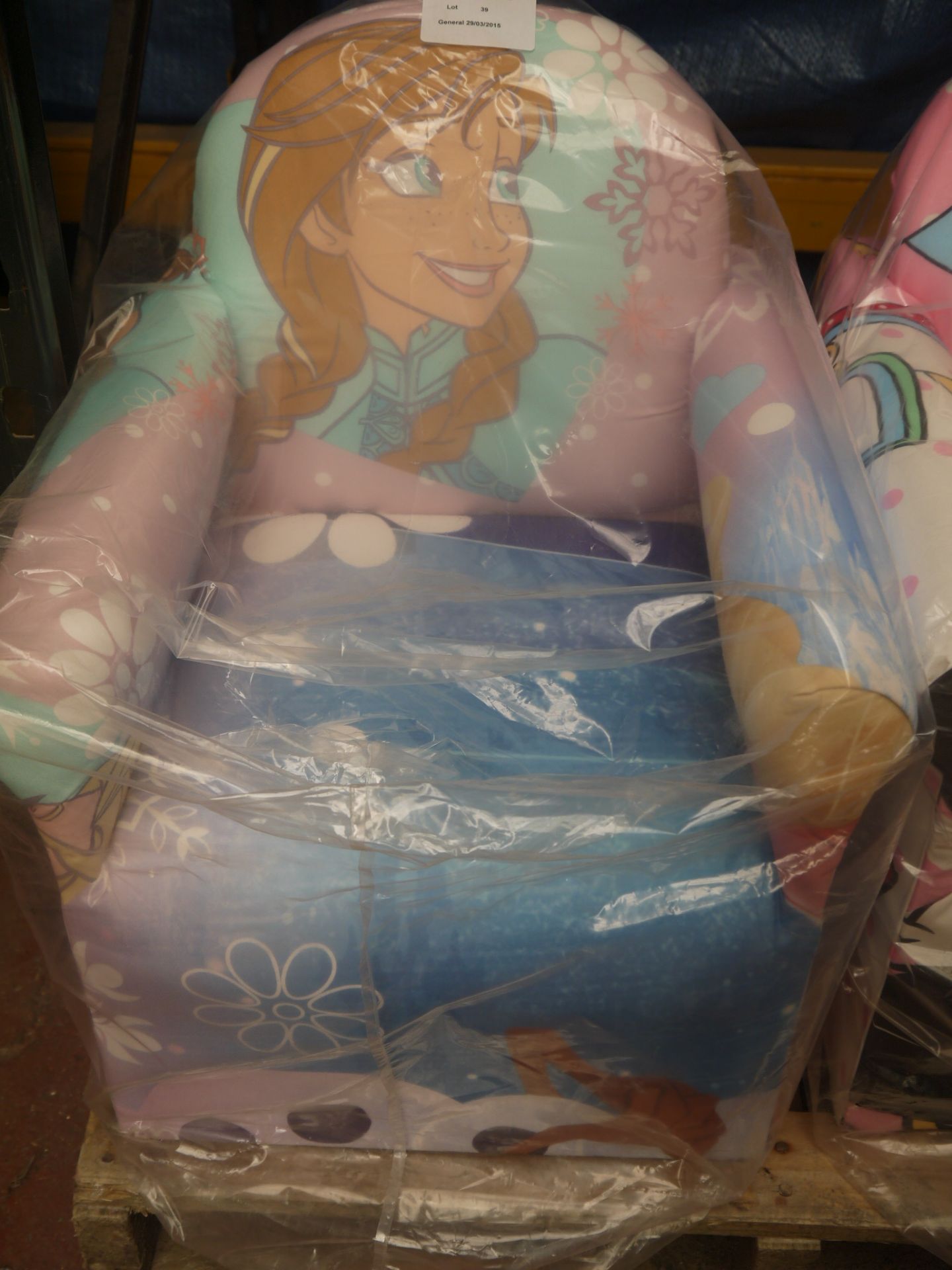 small children Disneys Frozen armchair, new,still in packaging