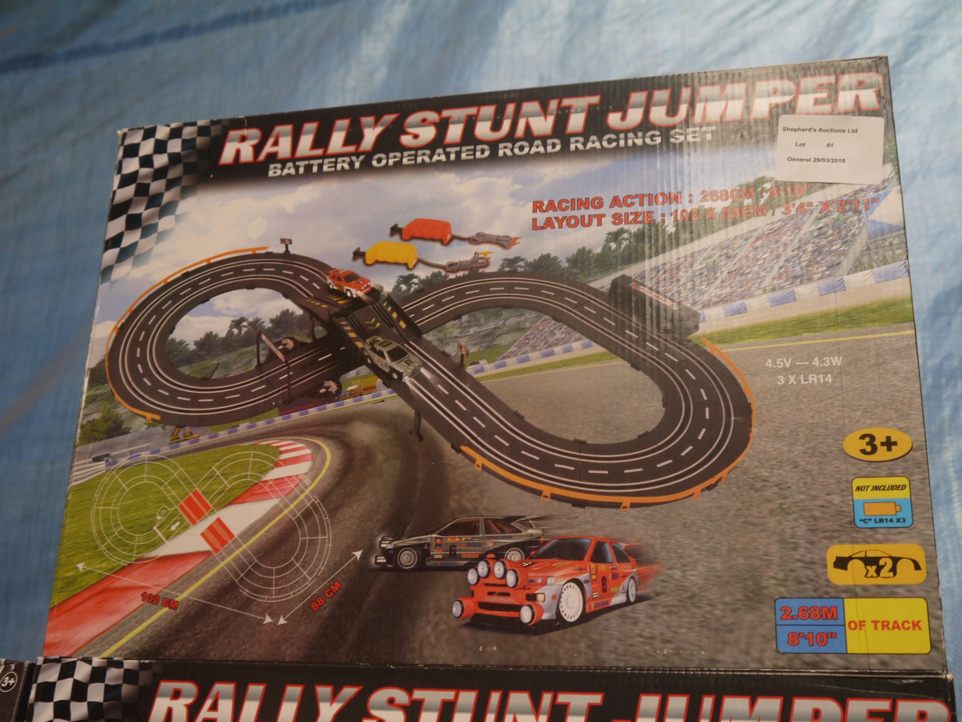 rally stunt jump battery operated racing set
