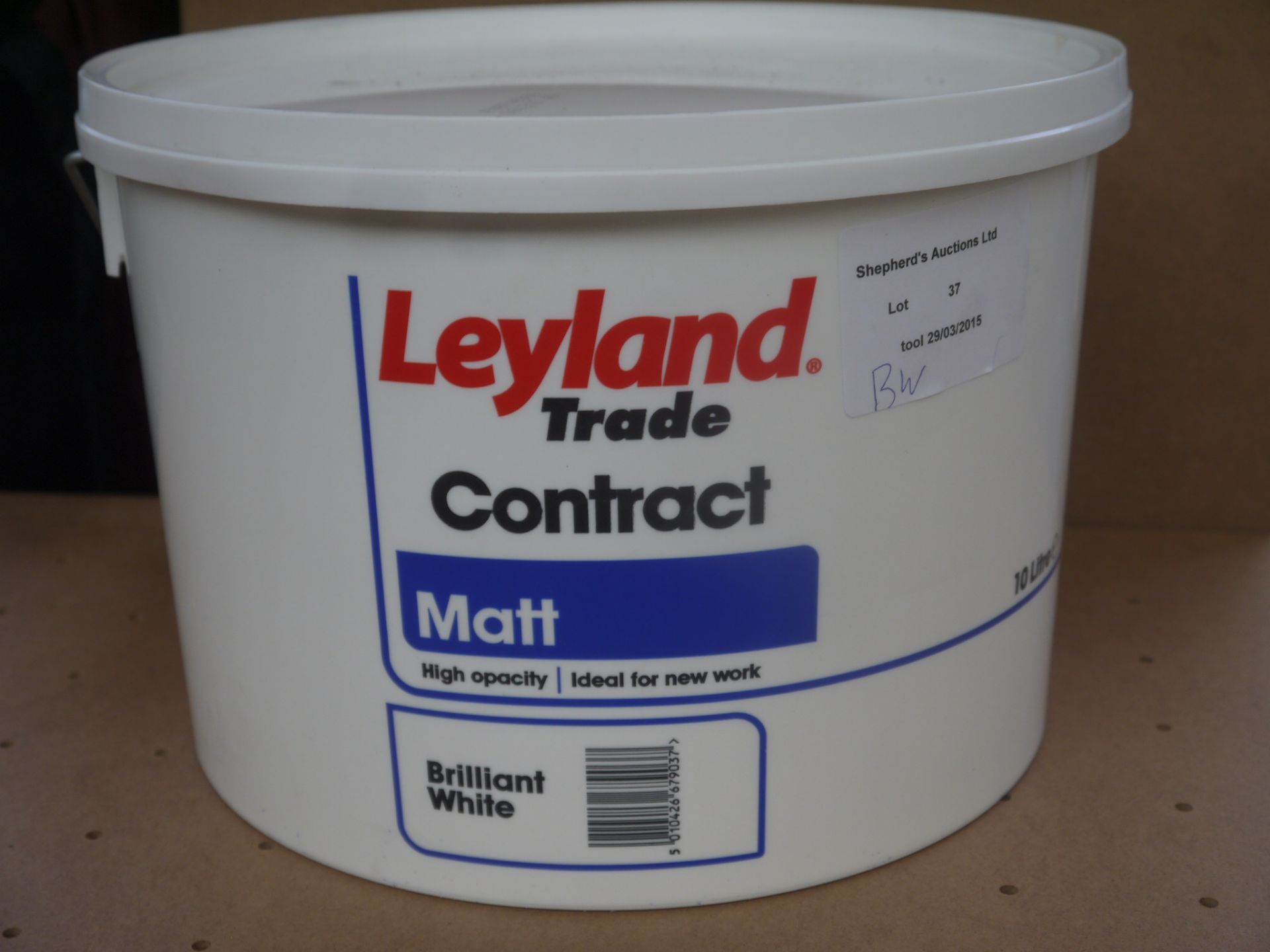 Leyland Trade Contract Matt Brilliant White Paint, 10 litre. New.