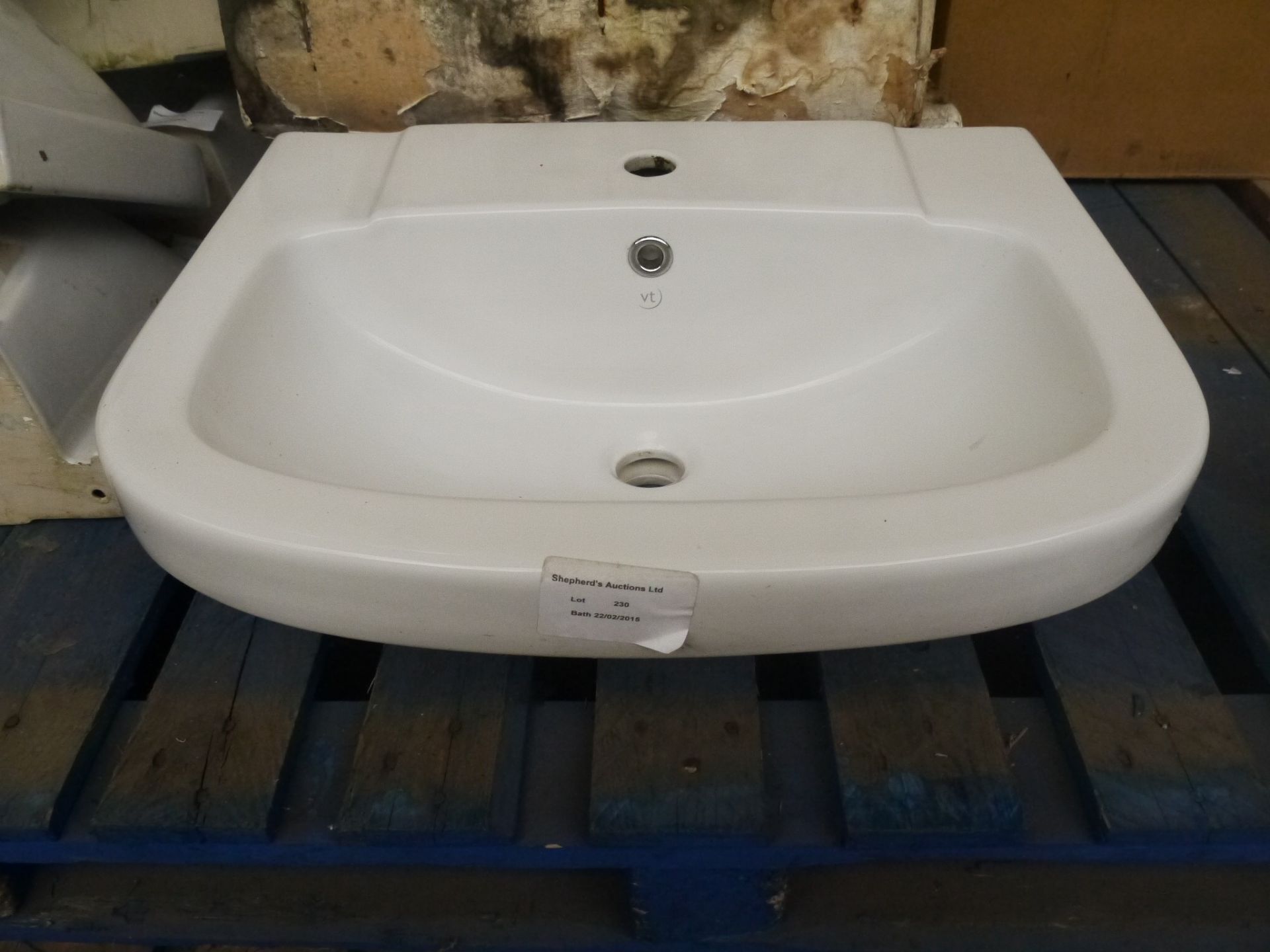 Vernon Tutbury wall mounted Sink 550mm wide