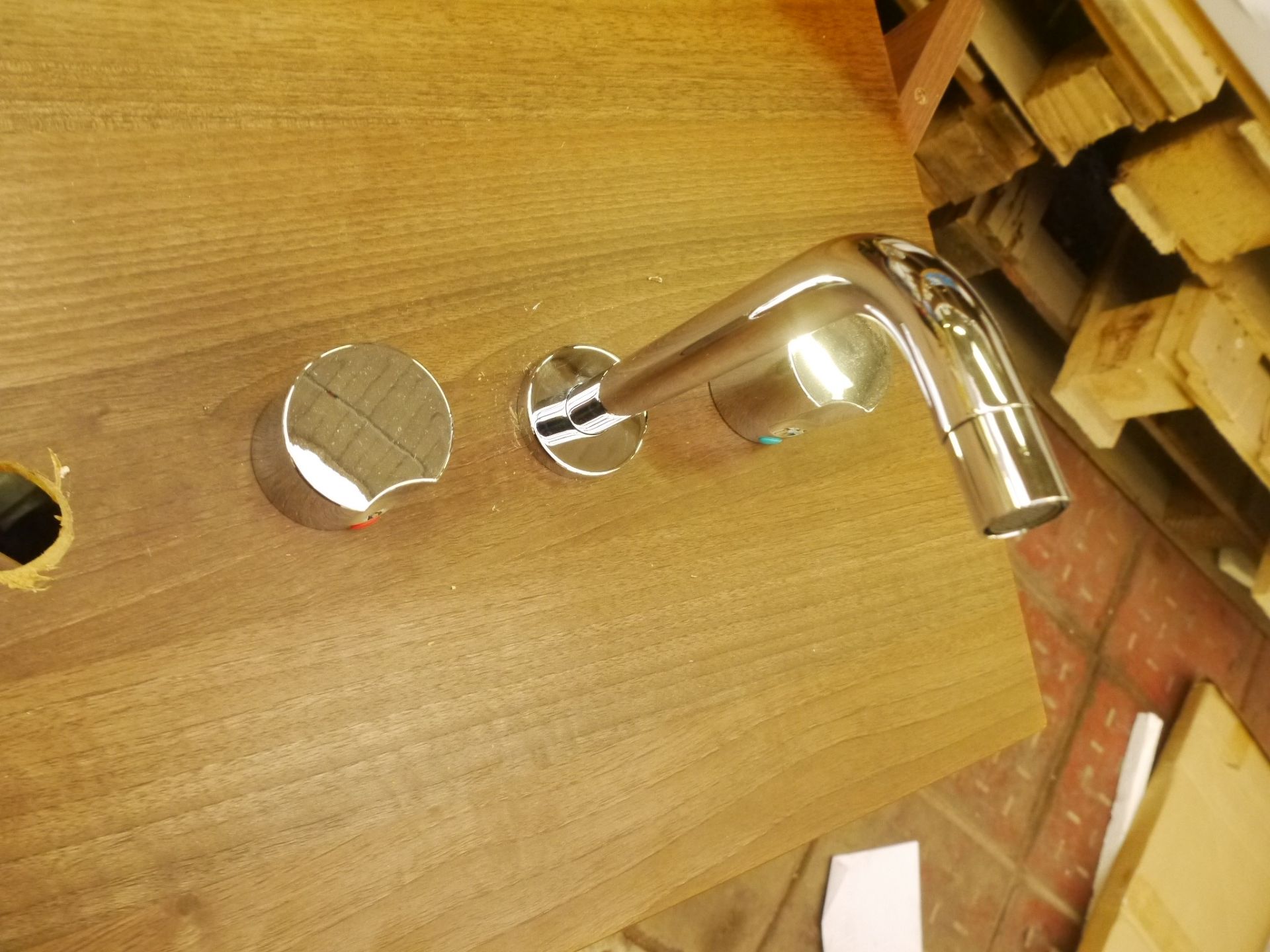 Roca Element 3 hole wall mounted tap, boxed,fits in the Diverta Sinks later in the auction, RRP £198