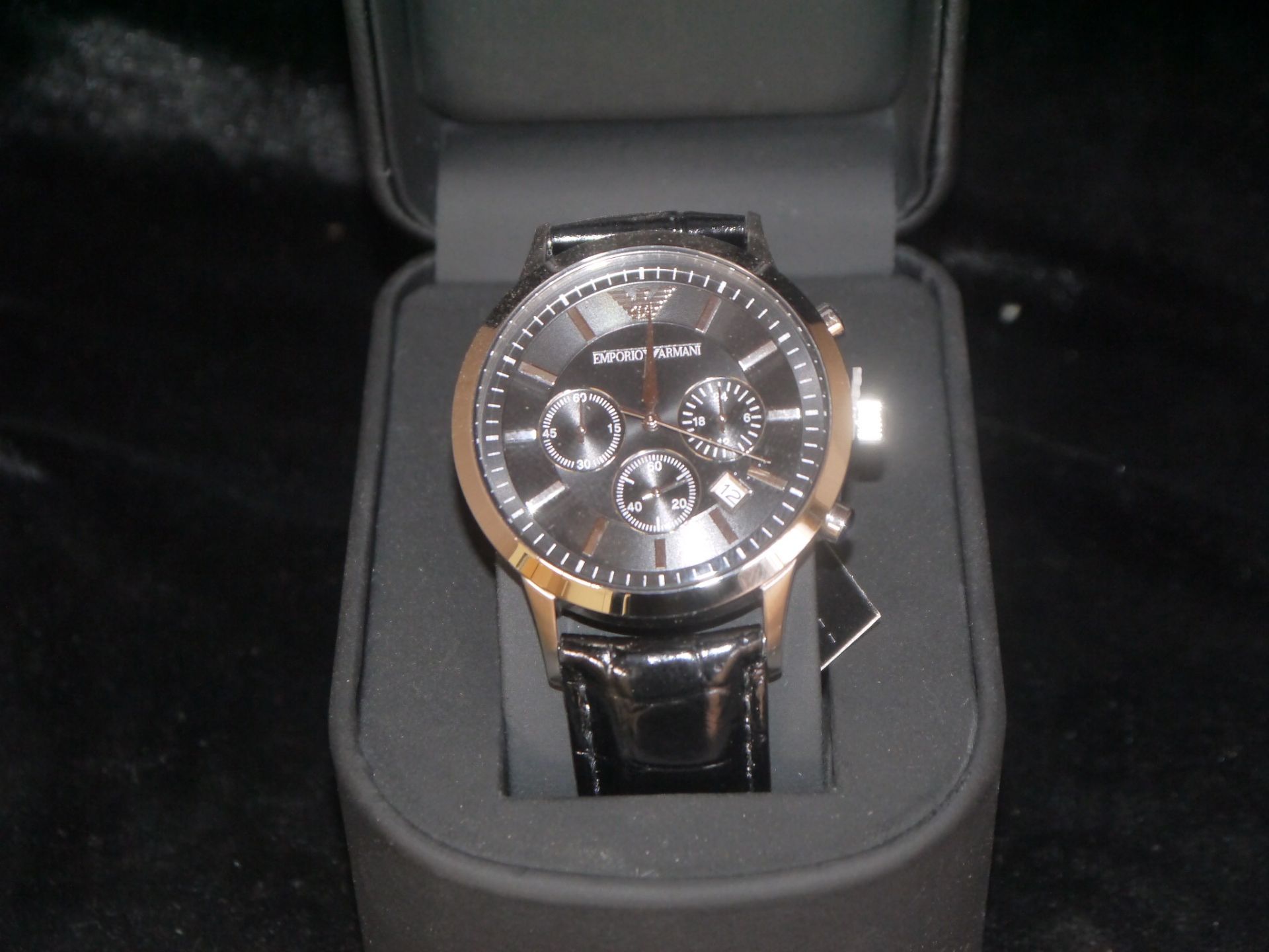 NO VAT!! Armani Round Dial Black Leather Strap Watch (AR2447). New, ticking and boxed. RRP £279.