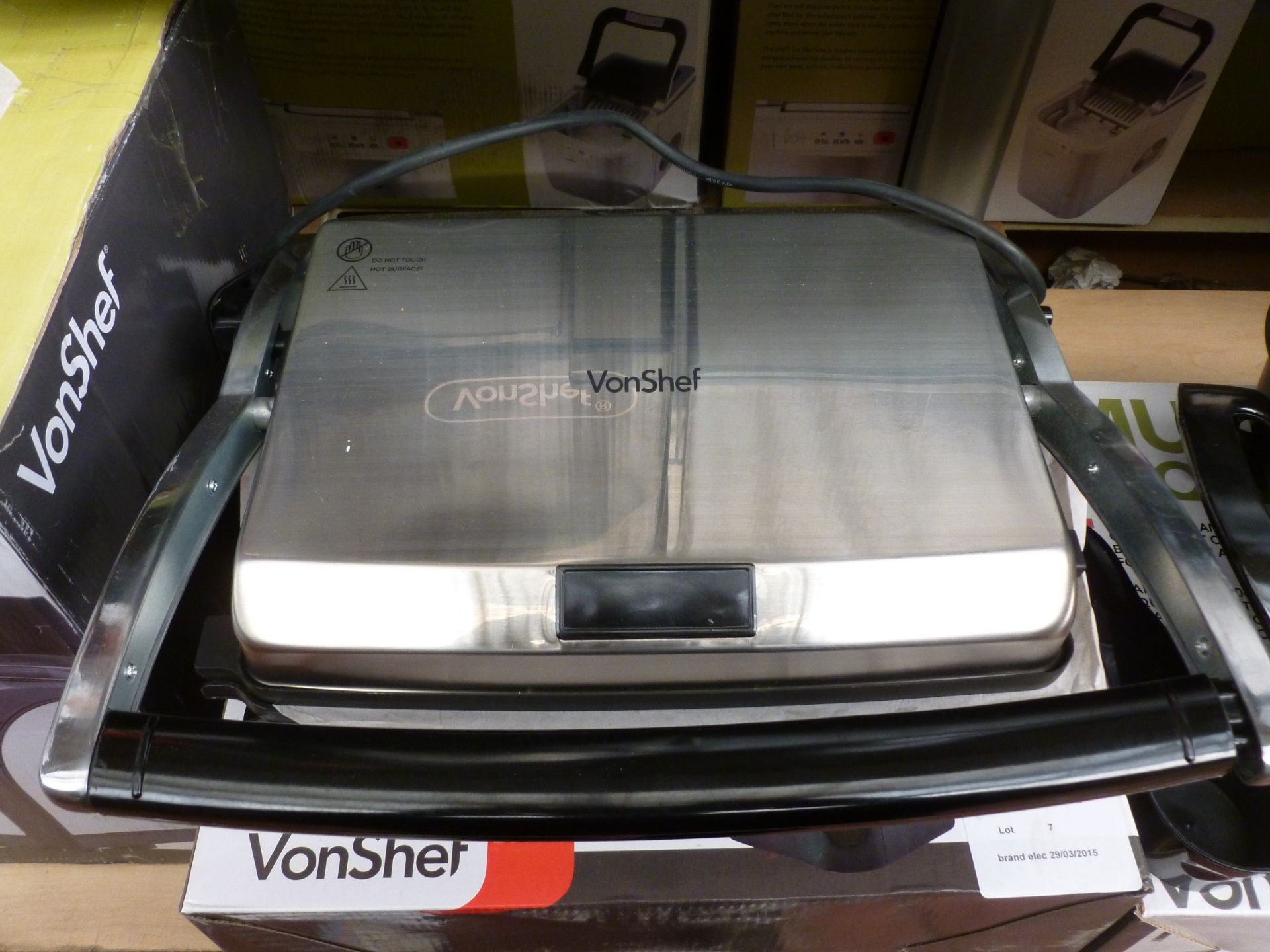 VonShef 2000W Contact Grill. Tested working and boxed.