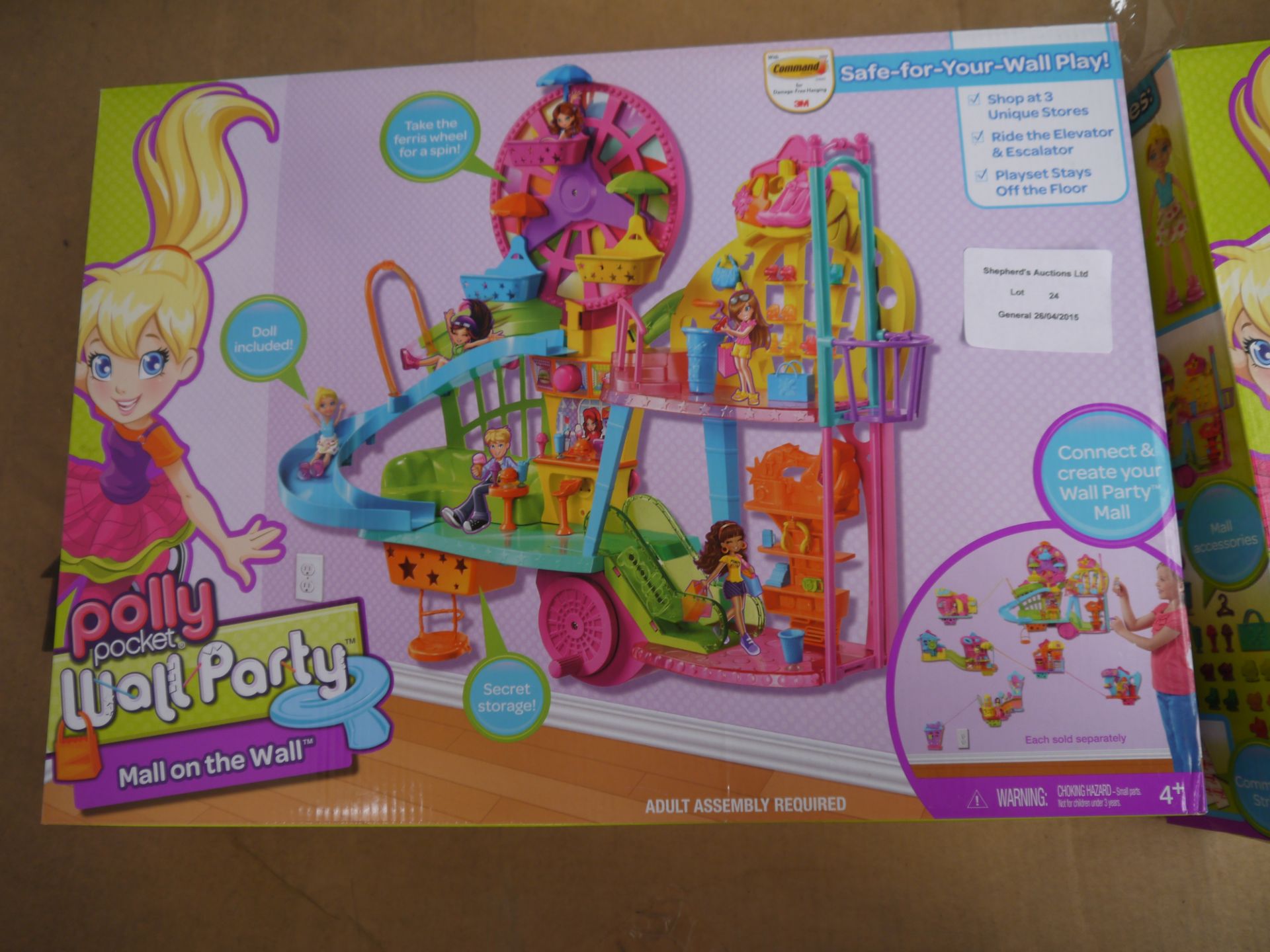 Polly Pocket Wall Party Mall on the Wall Set. Boxed.