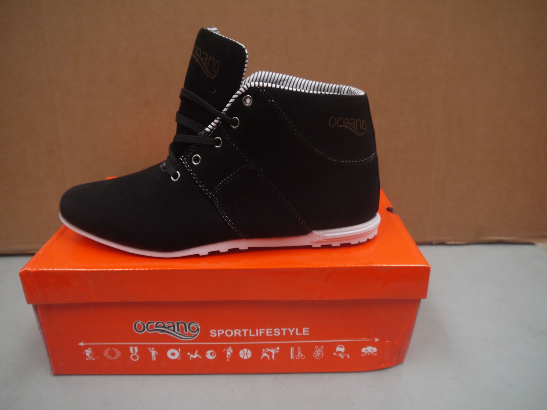 Mens Black Suede Oceano trainer style boot new and boxed size UK10