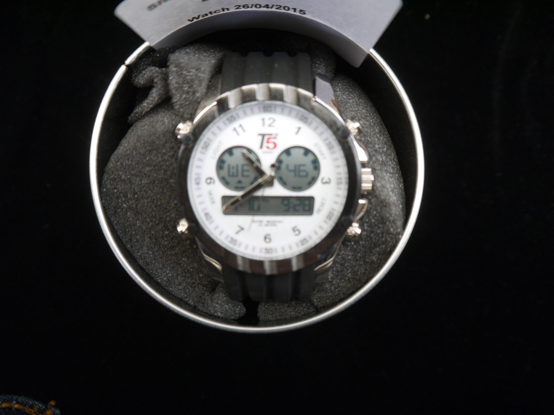 The T5 Astor A3 has a white dial with digital chronograph inner dials. Alarm and date function. - Image 2 of 2