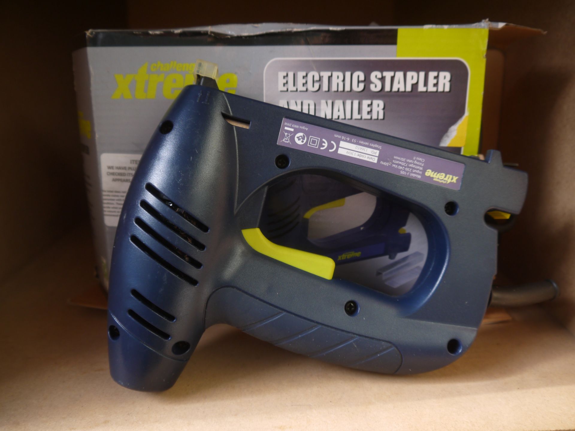 Challenge Xtreme electric nail/staple gun, boxed and tested working