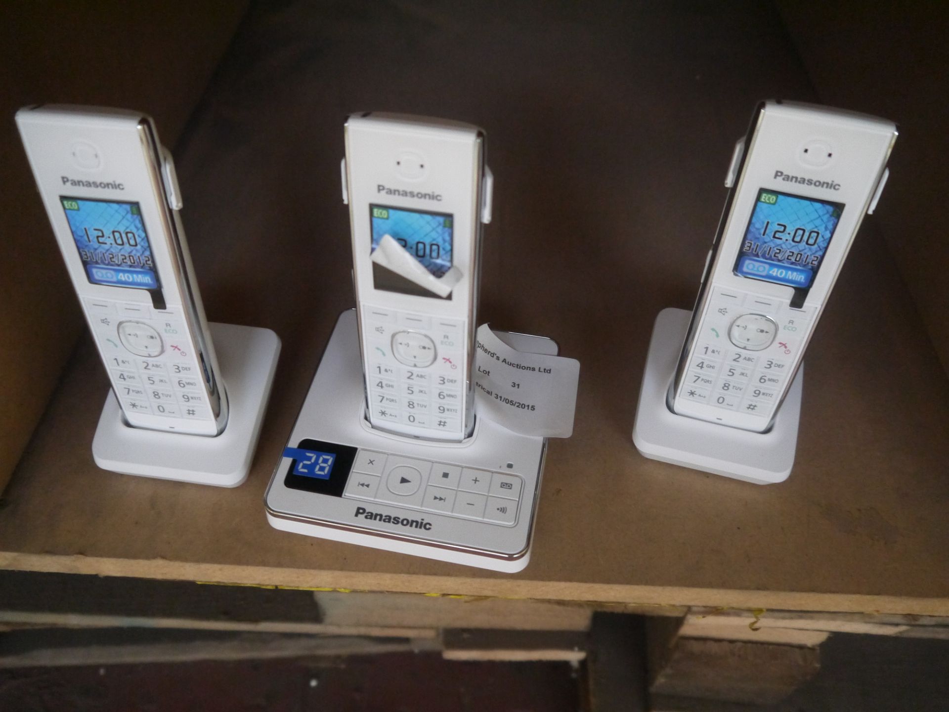 Panasonic Trio of cordless digital phones, no power leads and no batteries