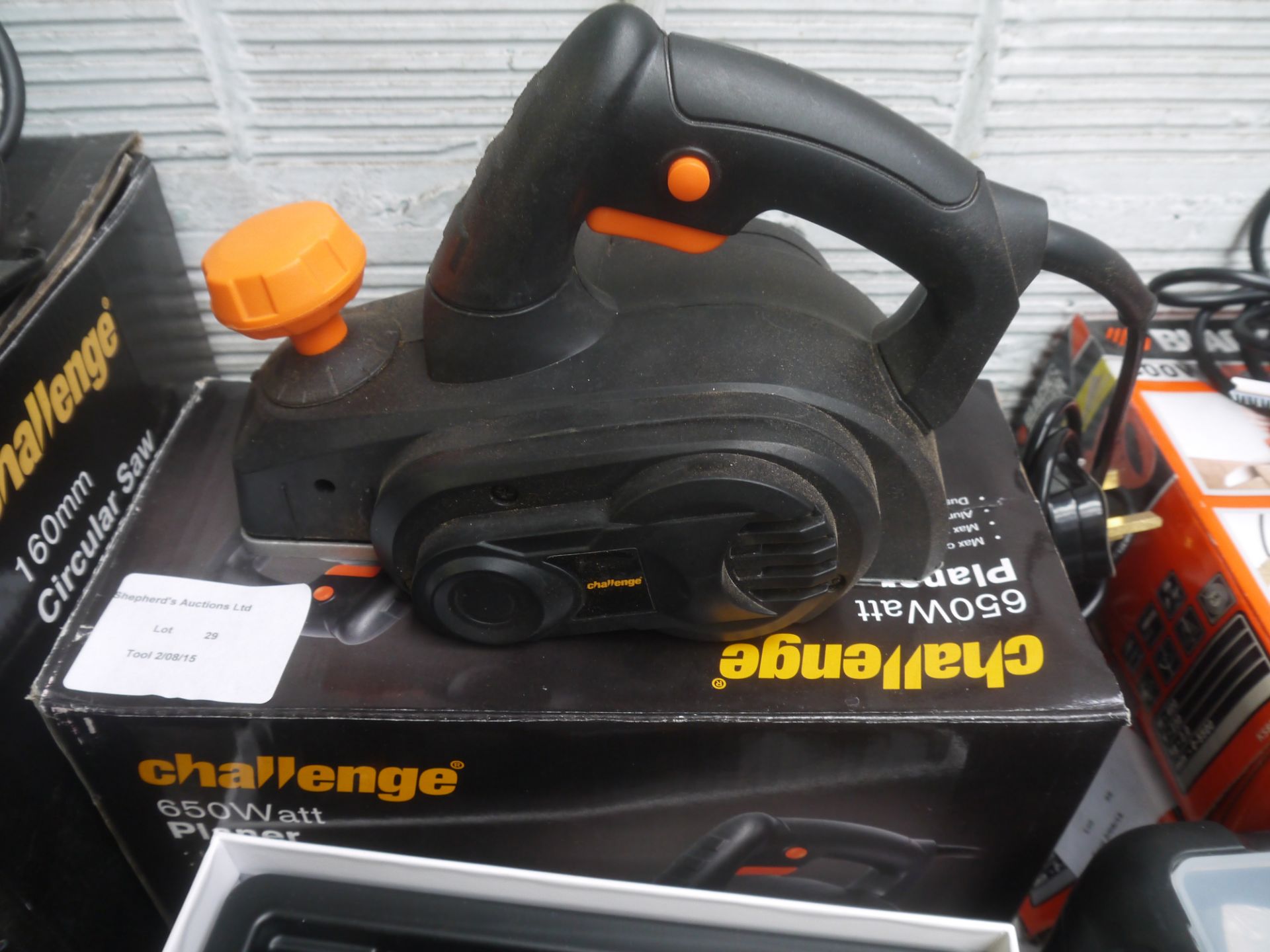Challenge 650W Planer. Powers up, boxed.