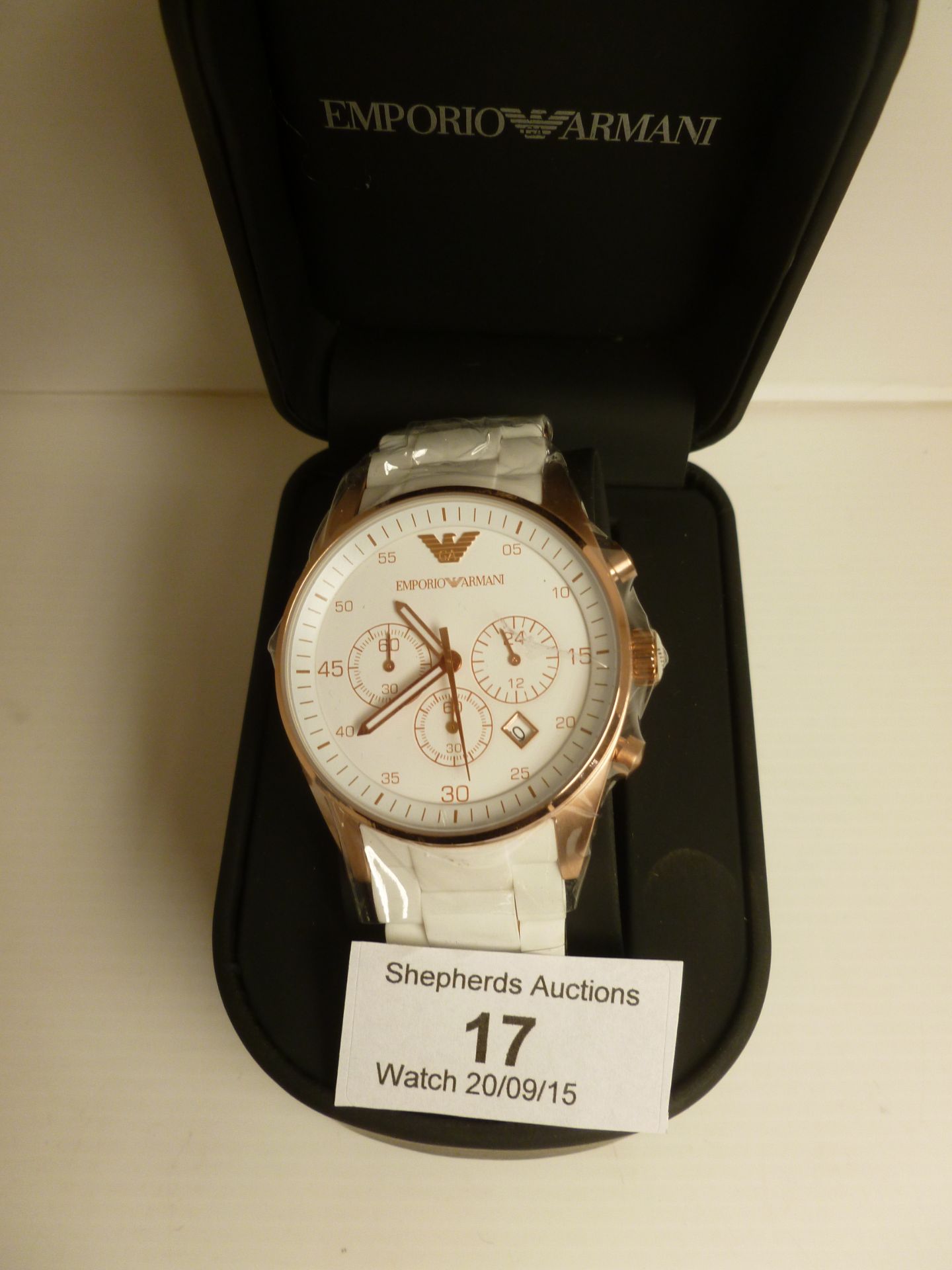 NO VAT !! Armani AR5919 Chronograph White Face & Rose Gold Coloured Watch boxed and ticking. With