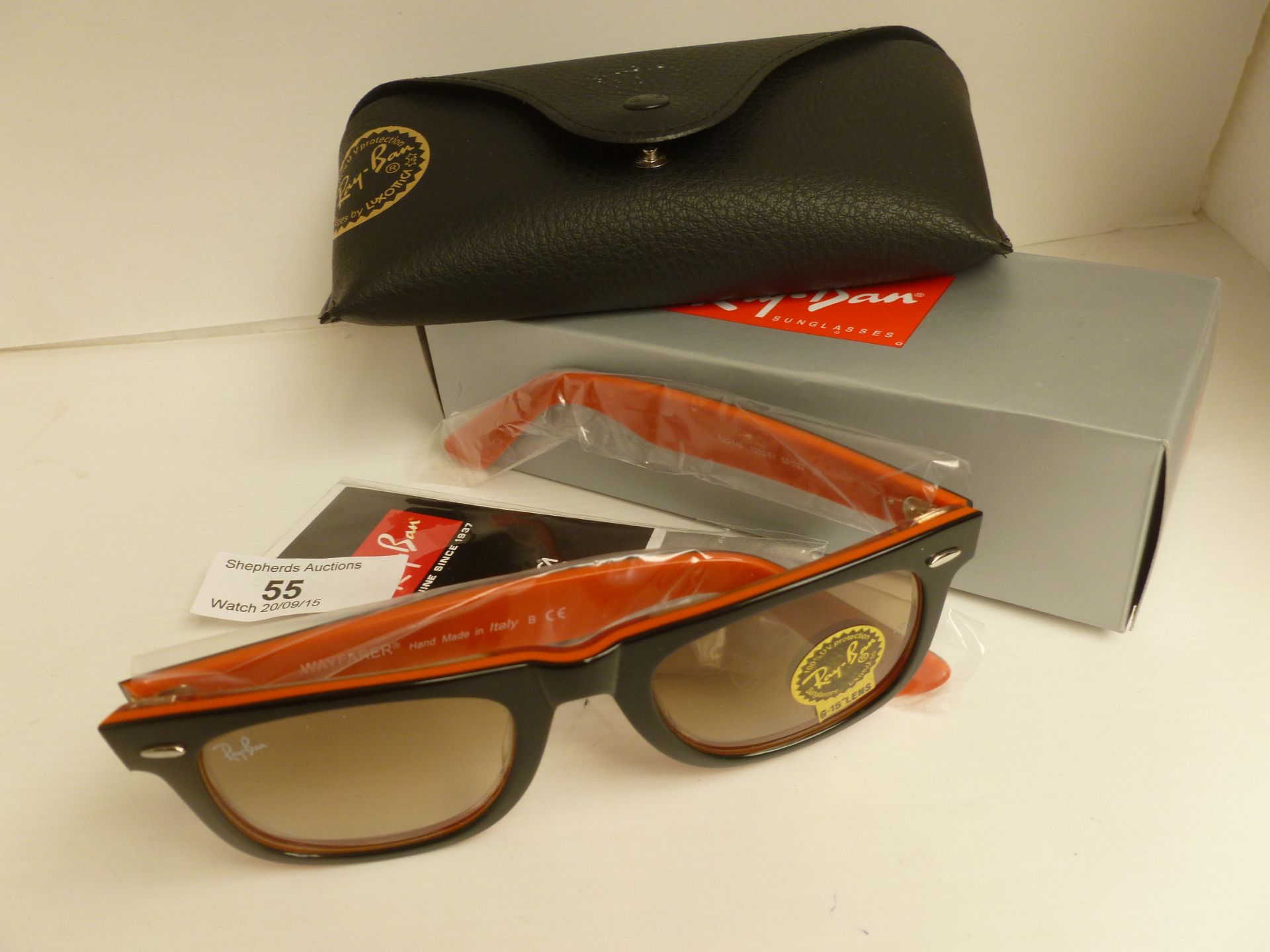 Ray Ban Way Farer Sunglasses with black outer frame & Red inner frame new and boxed with carry