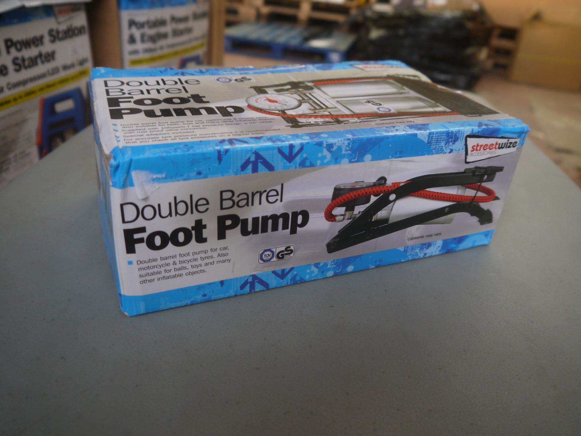 StreetWize Double Barrel Foot Pump. Boxed.