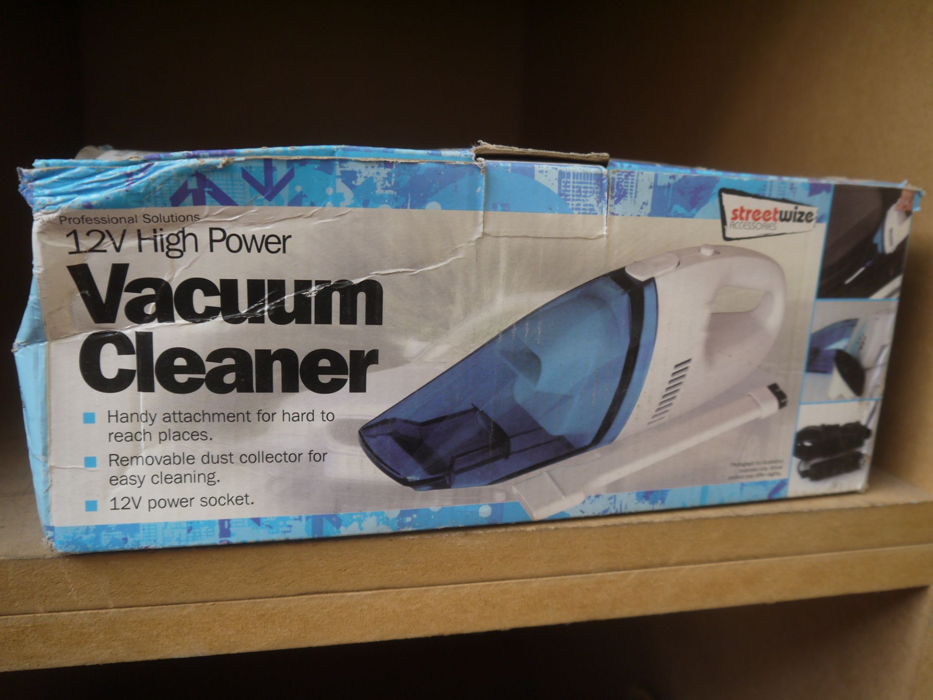 2x StreetWize 12V Vacuum Cleaner. Boxed.