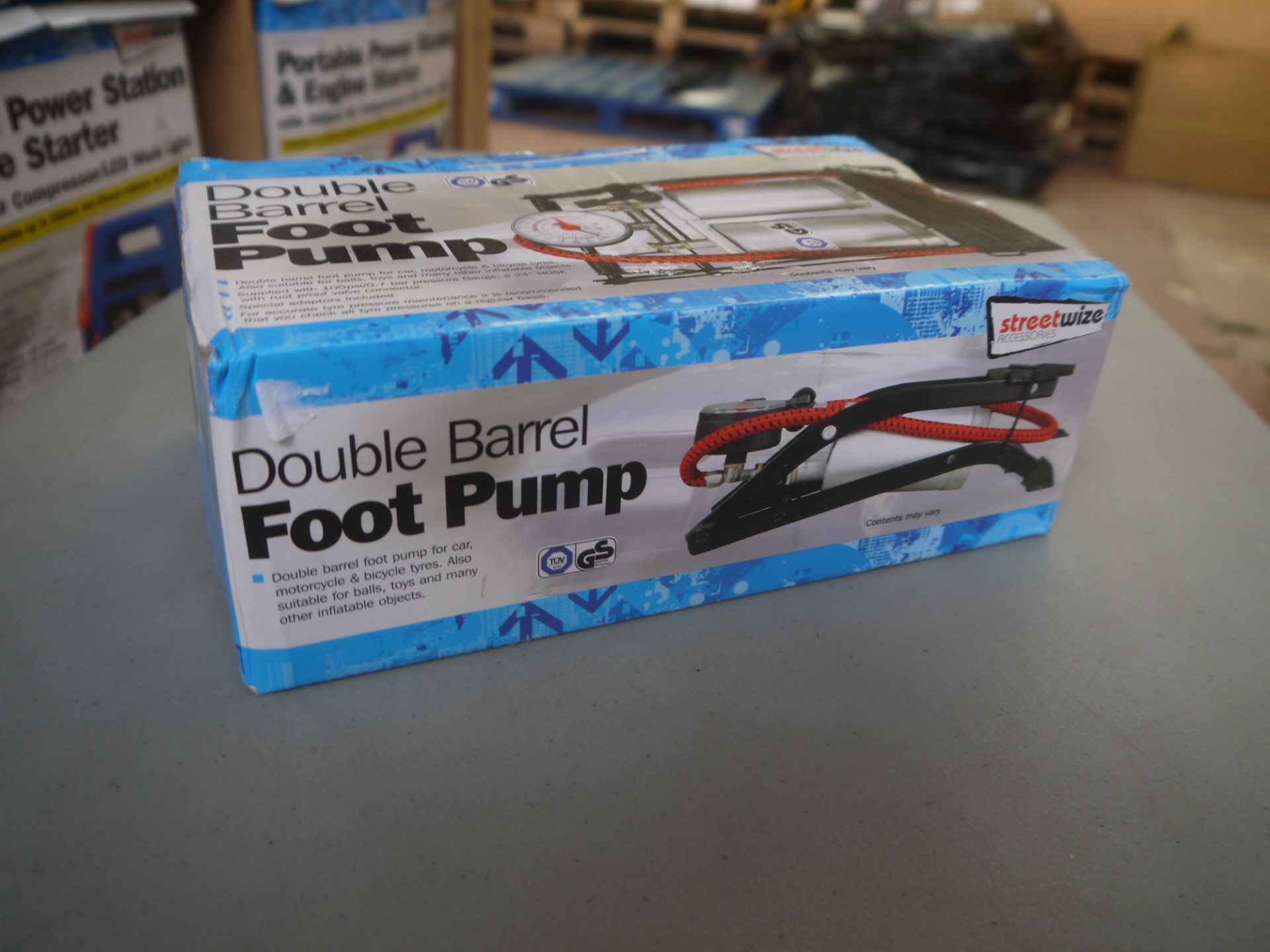 StreetWize Double Barrel Foot Pump. Boxed.