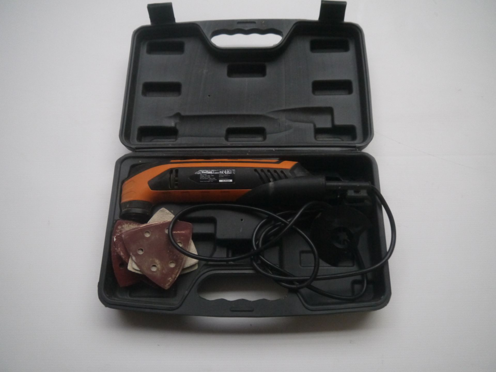 VonHaus Multi Oscillating Tool. Powers up, in carry case.