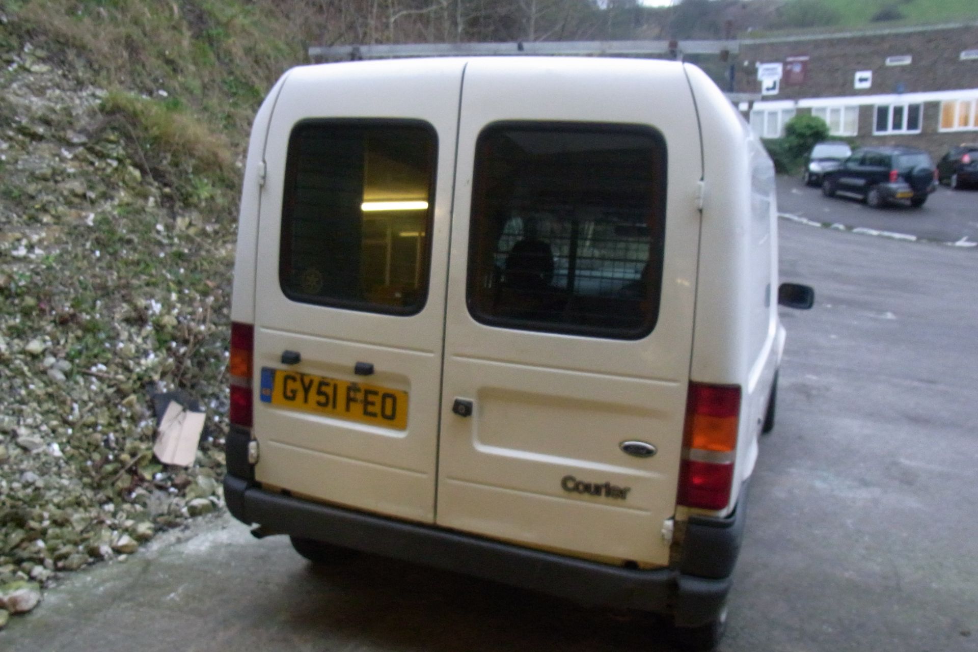 GY51 FEO Ford Fiesta Courier 50 TD with V5 - THIS VEHICLE IS SUBJECT TO VAT - Image 3 of 3