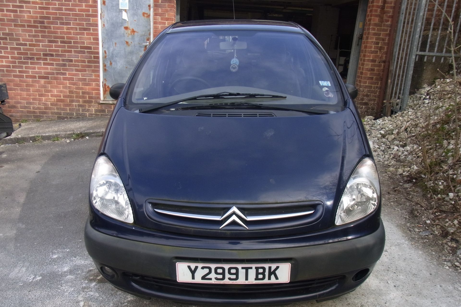 Y299 TBK Citroen Xsara Picasso SX HDI with V5 - No Key