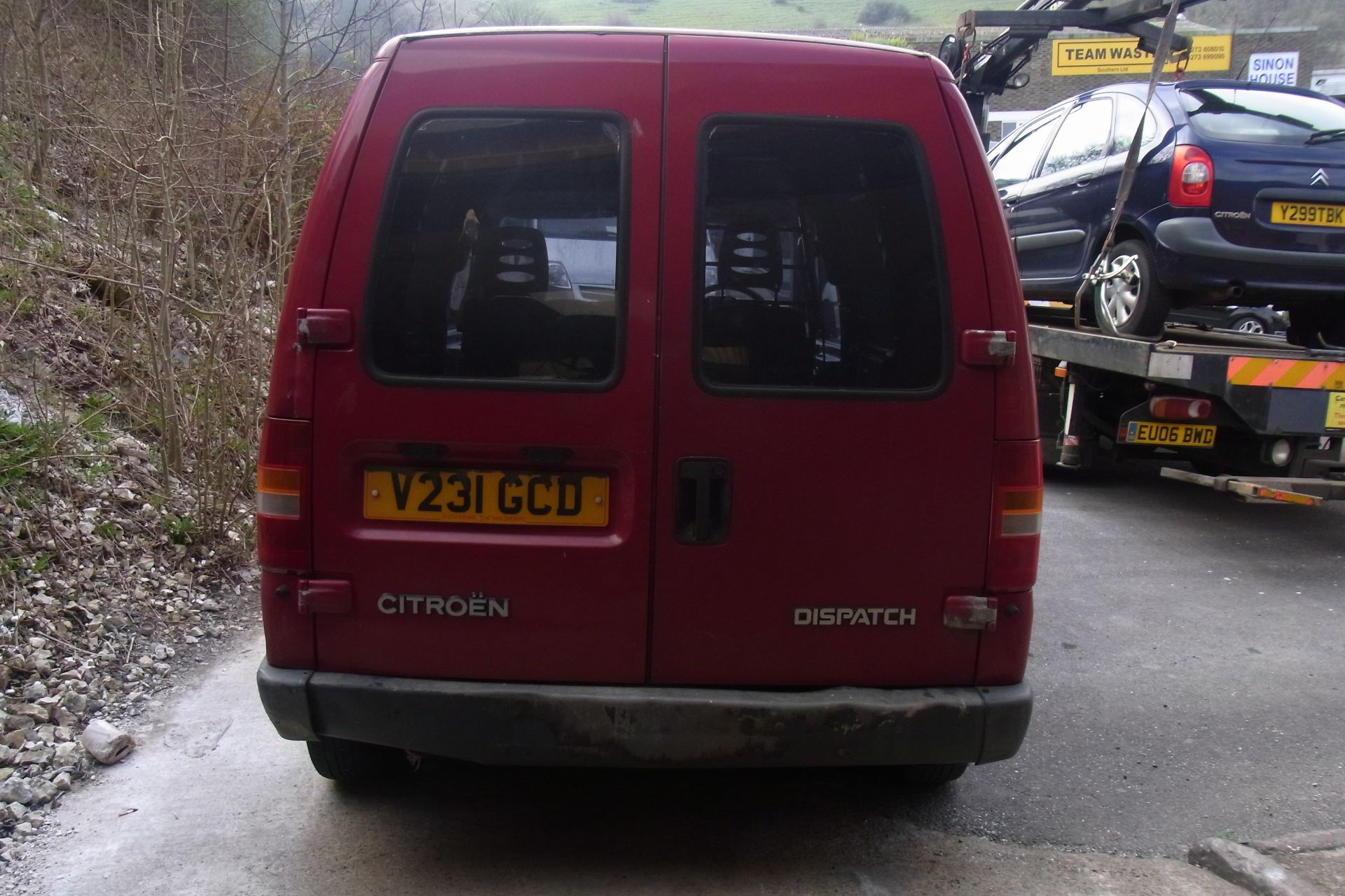 V231 GCD Citroen Dispatch 1.9D with V5 - No Key - THIS VEHICLE IS SUBJECT TO VAT - Image 3 of 3