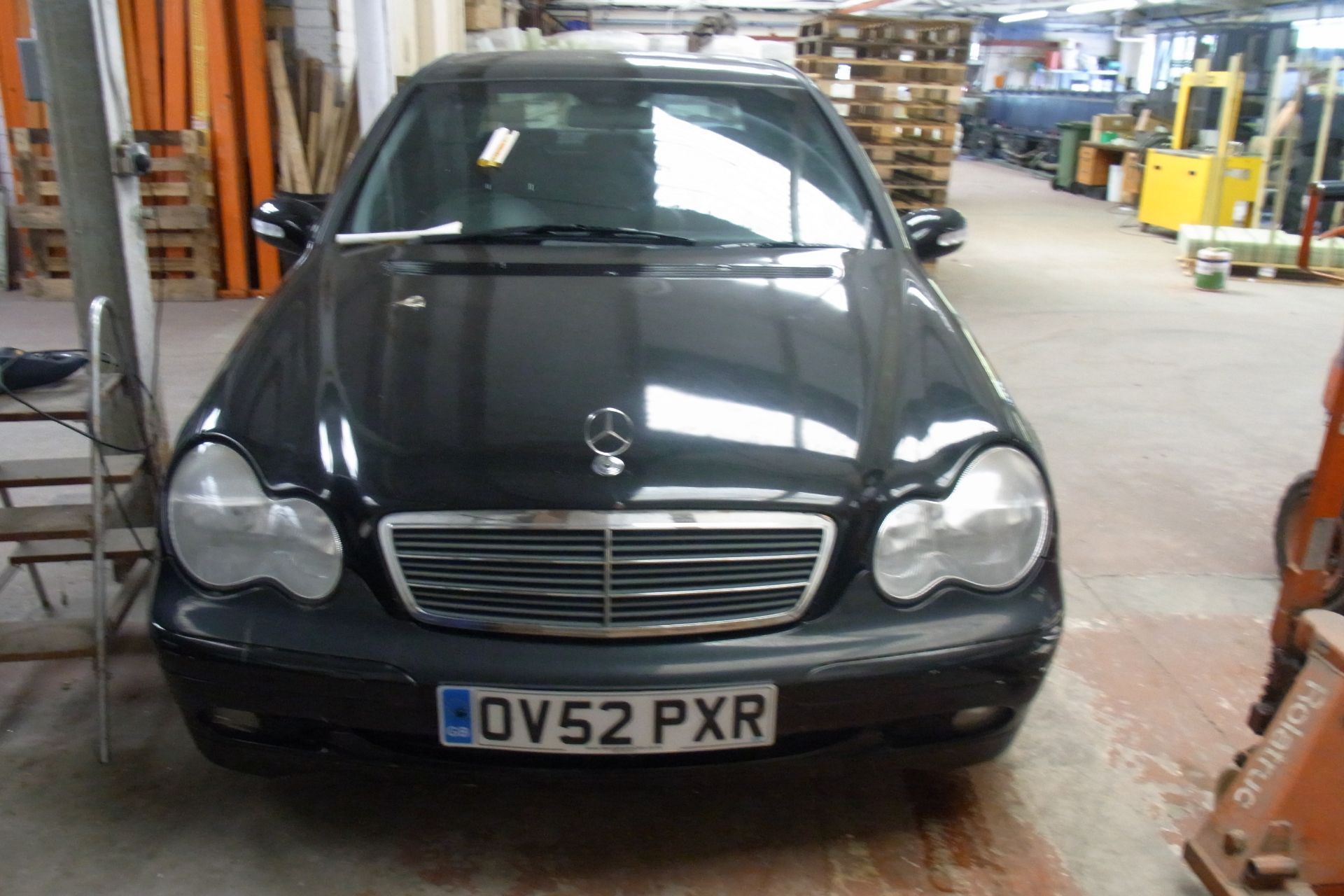 OV52 PXR Mercedes C180 Komp Classic Se A with V5 - No Keys